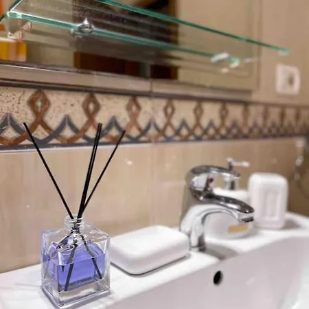 Downtown Flat Near Center With 24h Self Check-in